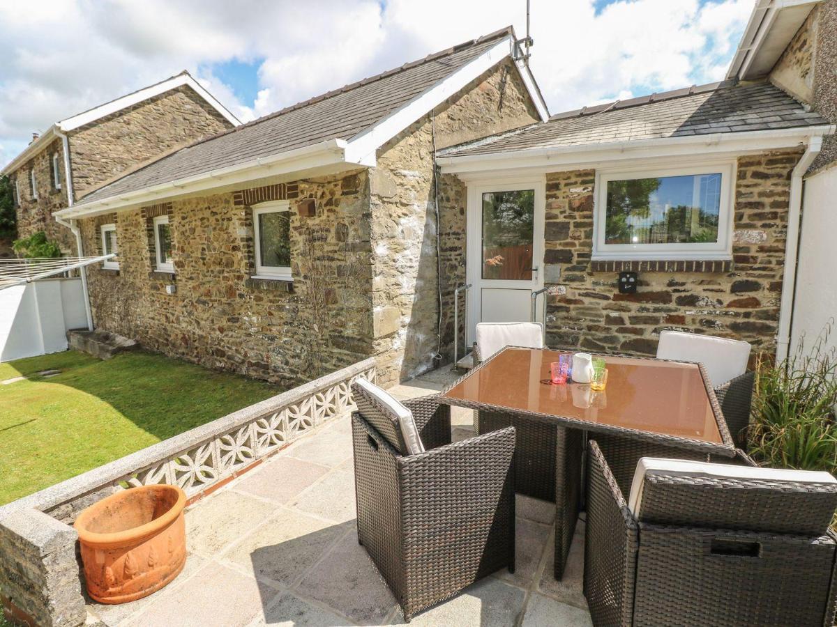 4 Honeyborough Farm Cottages Milford Haven Exterior photo